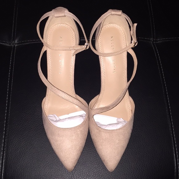 Kelly & Katie Sevama Pump Size 10M - Picture 3 of 8